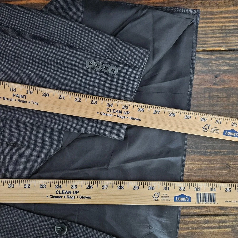 Land's End Men's Sport Coat Blazer Three Button Gray Birds Eye Wool Size 46R